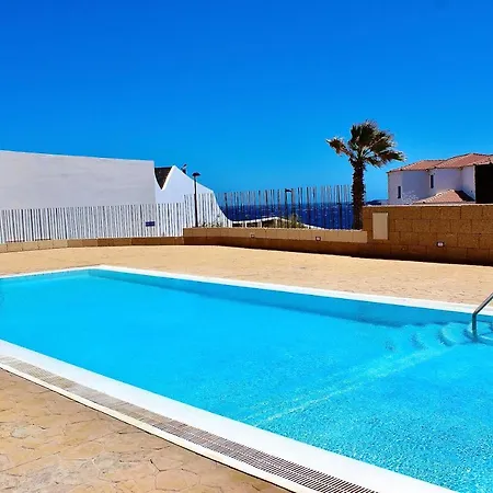2bdr Ocean View Apartment
